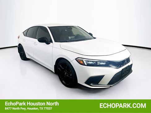 Used 2022 Honda Civic Sport image 1