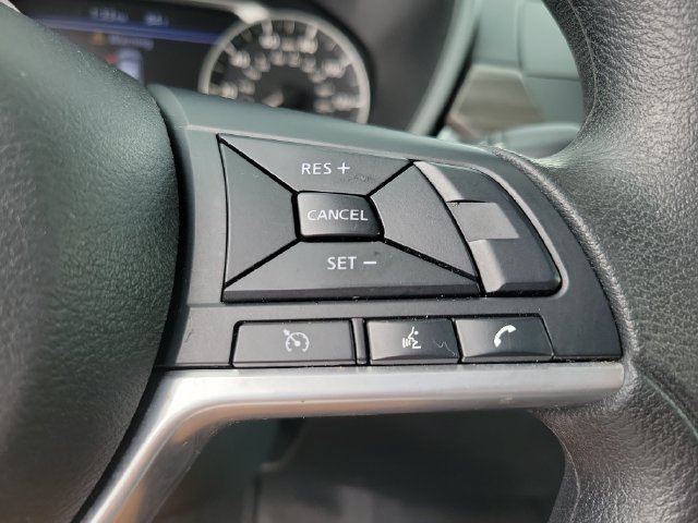Used 2025 Nissan Altima 2.5 SV FWD image 23