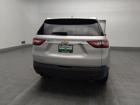 Used 2019 Chevrolet Traverse LS FWD image 7