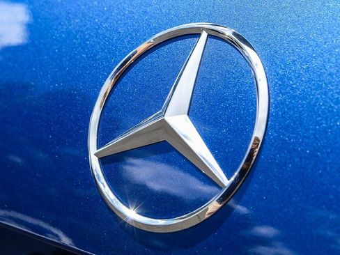 Used 2024 Mercedes-Benz GLA 250 4MATIC image 13