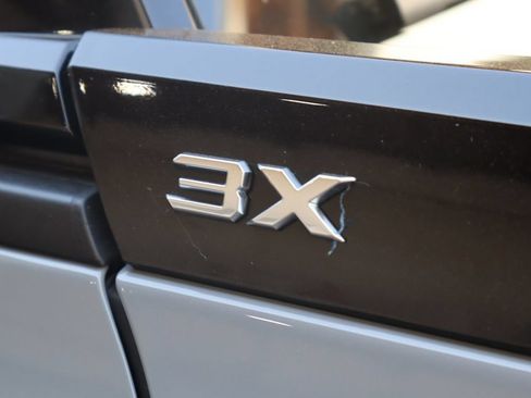 Used 2025 GMC Hummer EV 3X AWD/4WD image 43