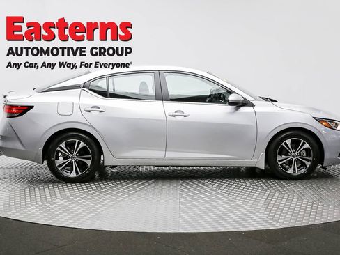 Used 2022 Nissan Sentra SV w/ Electronics Package image 4