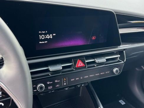 New 2026 Kia Niro Wind image 19