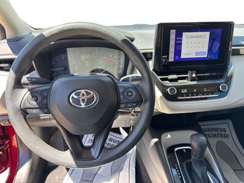 Used 2023 Toyota Corolla LE image 13