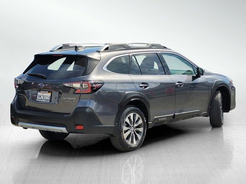 Used 2024 Subaru Outback Touring image 5