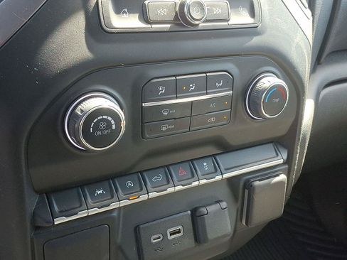 Used 2022 Chevrolet Silverado 1500 Custom w/ LPO, Dark Essentials Package AWD/4WD image 15
