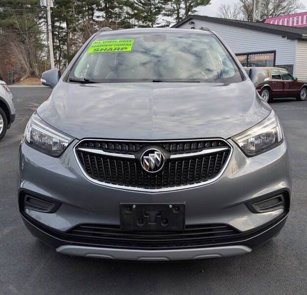 Used 2019 Buick Encore Preferred AWD/4WD image 2