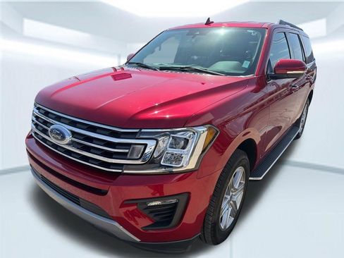 Used 2021 Ford Expedition XLT image 4