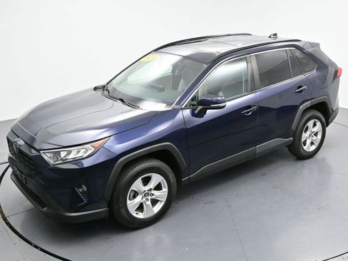 Used 2020 Toyota RAV4 XLE w/ Convenience Package AWD/4WD image 42