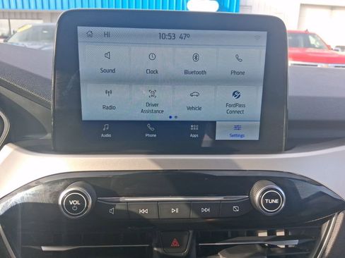 Used 2020 Ford Escape SE image 24