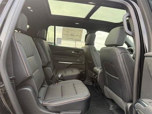 New 2026 Chevrolet Traverse High Country w/ LPO, Floor Liner Package image 6