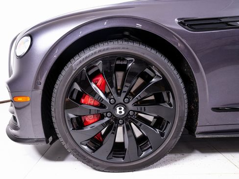 Used 2021 Bentley Flying Spur V8 image 13