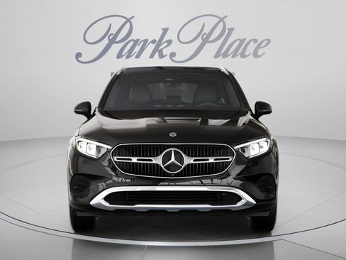 Certified 2026 Mercedes-Benz GLC 300 4MATIC image 36