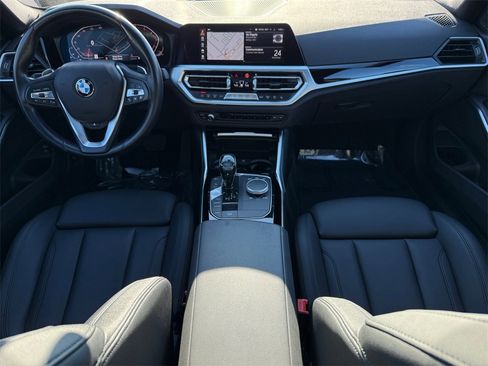 Used 2019 BMW 330i xDrive Sedan w/ Driving Assistance Package image 10