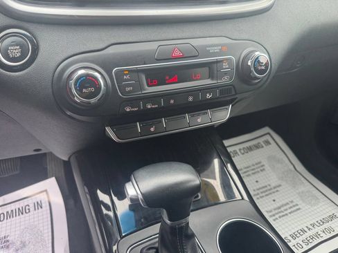 Used 2019 Kia Sorento EX AWD/4WD image 15