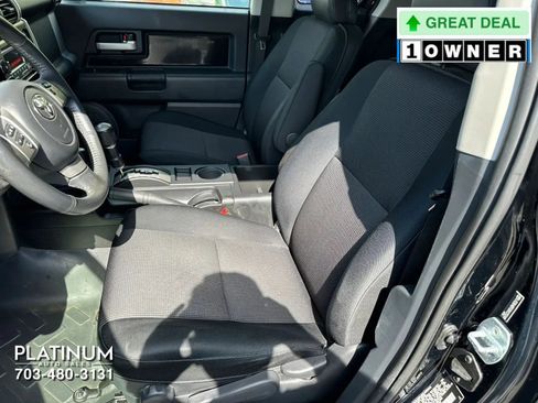 Used 2012 Toyota FJ Cruiser 4WD w/ Upgrade Pkg image 14
