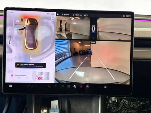 Used 2026 Tesla Model Y 2WD image 13