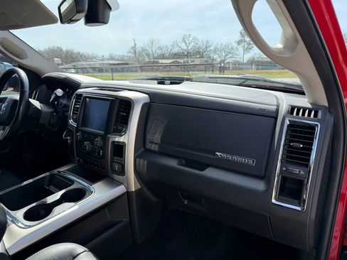 Used 2017 RAM 2500 Laramie image 14
