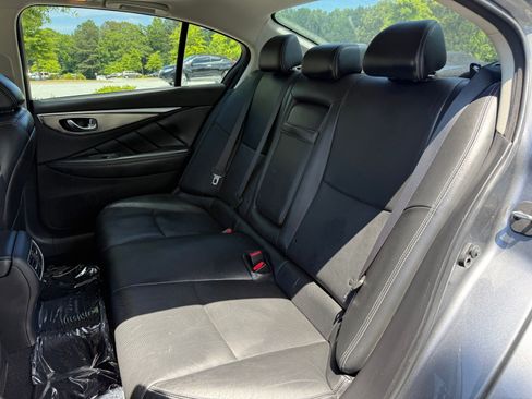 Used 2014 INFINITI Q50 Premium w/ Navigation Package RWD image 40