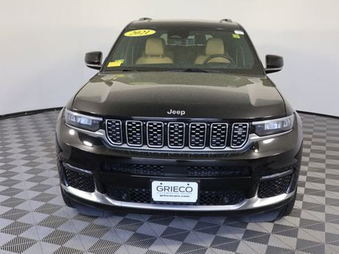 Used 2021 Jeep Grand Cherokee L Summit w/ Advanced Protech Group IV AWD/4WD image 3