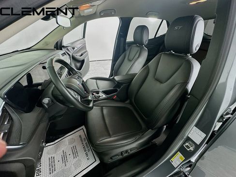 Used 2024 Buick Encore GX Sport Touring w/ Comfort Package FWD image 29