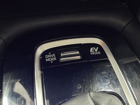 Used 2023 Toyota Corolla Cross AWD Hybrid w/ Convenience Package image 8