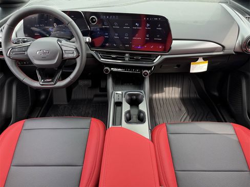 New 2026 Chevrolet Equinox EV RS image 10