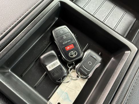 Used 2023 Toyota Tundra SR5 image 32