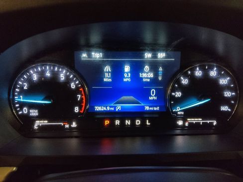 Used 2021 Ford Explorer XLT w/ Equipment Group 202A RWD image 23