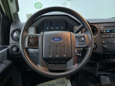 Used 2016 Ford F250 XL w/ Power Equipment Group image 19