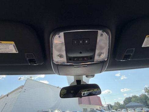 Used 2021 Jeep Grand Cherokee Laredo X AWD/4WD image 21