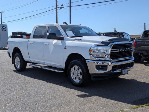 Used 2020 RAM 2500 Big Horn w/ Level 1 Equipment Group AWD/4WD image 7