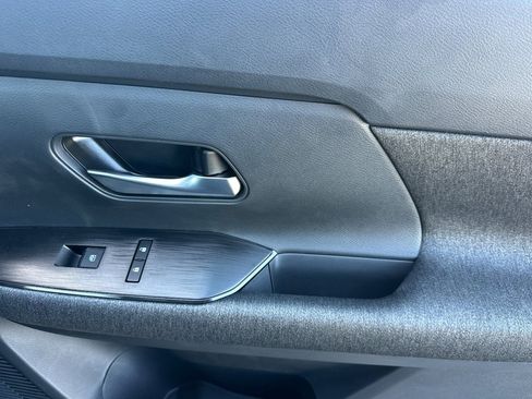 New 2026 Nissan Kicks SV FWD image 21