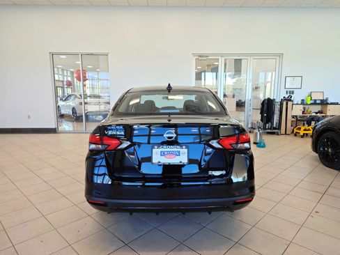 New 2025 Nissan Versa SV w/ Trunk Package image 3