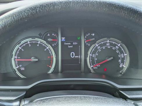 Used 2023 Toyota 4Runner TRD Off-Road Premium w/ Moonroof Package AWD/4WD image 11