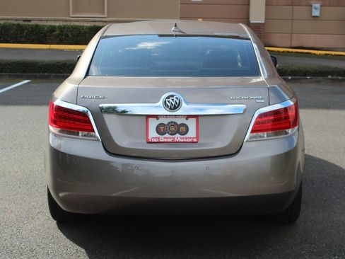 Used 2010 Buick LaCrosse CXL w/ Luxury Package image 4