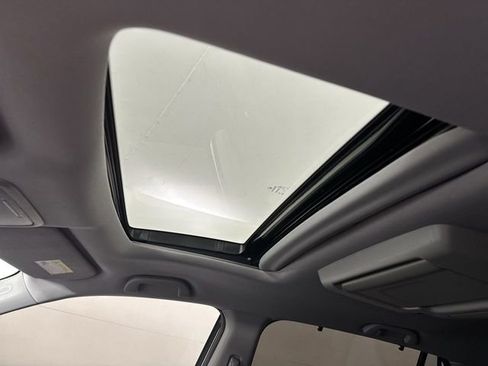 Certified 2022 Honda Pilot Touring image 20