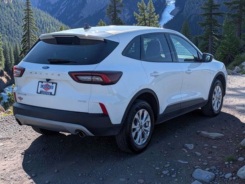 Certified 2025 Ford Escape Active AWD/4WD image 6