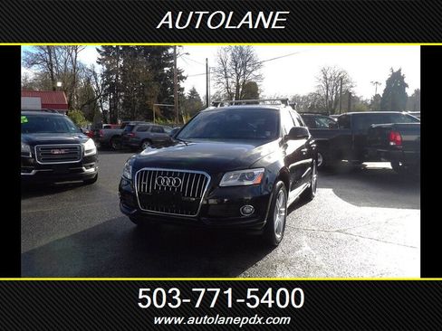 Used 2017 Audi Q5 2.0T Premium Plus w/ Technology Package image 3