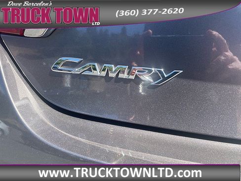Used 2015 Toyota Camry LE FWD image 37