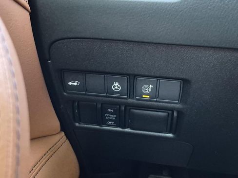 Used 2019 INFINITI QX80 Luxe w/ Proactive Package image 24