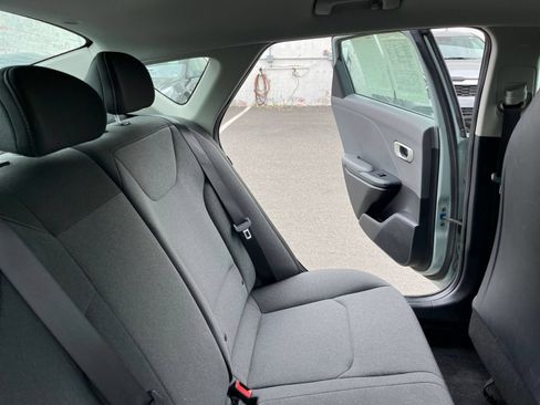 Used 2025 Kia K4 FWD image 37
