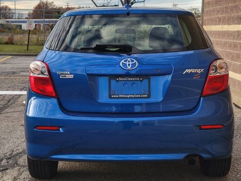 Used 2010 Toyota Matrix S image 17