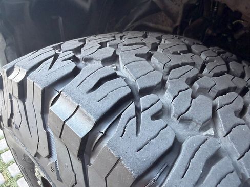 Used 2018 RAM 1500 Classic SLT image 16