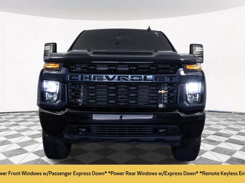 Used 2020 Chevrolet Silverado 2500 Custom w/ Custom Value Package AWD/4WD image 11