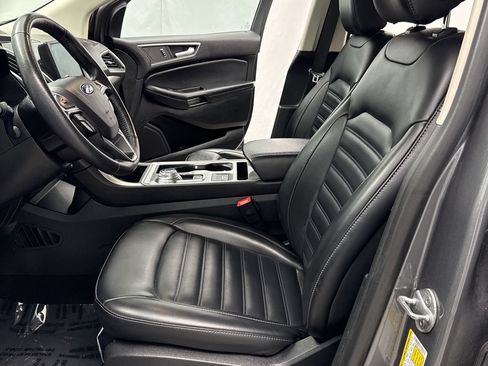 Used 2024 Ford Edge SEL AWD/4WD image 9
