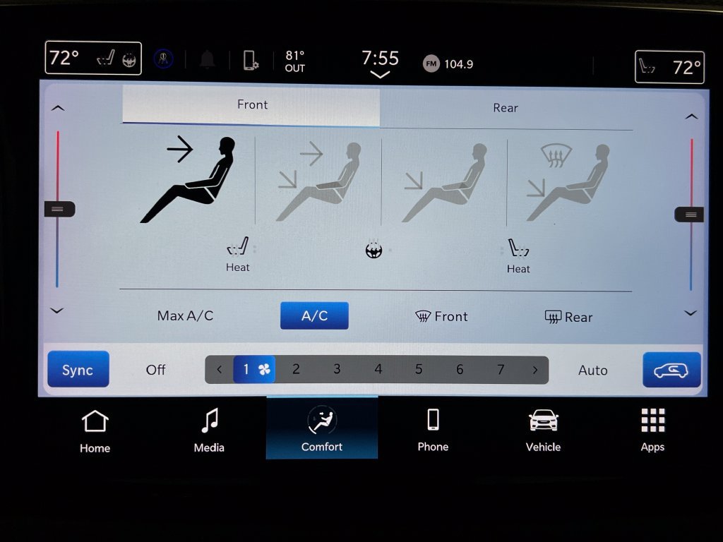 Used 2024 Chrysler Pacifica Touring-L FWD image 68