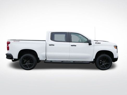 New 2026 Chevrolet Silverado 1500 Custom Trail Boss w/ Turbomax Blackout Package image 2