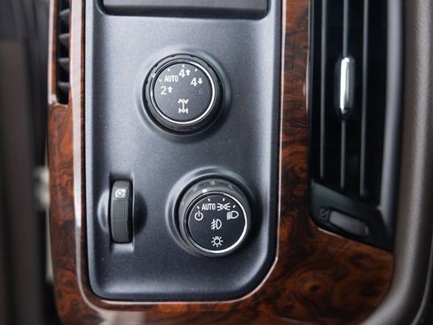 Used 2014 GMC Sierra 1500 SLE w/ SLE Value Package image 41