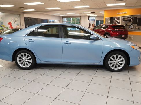 Used 2012 Toyota Camry XLE FWD image 14